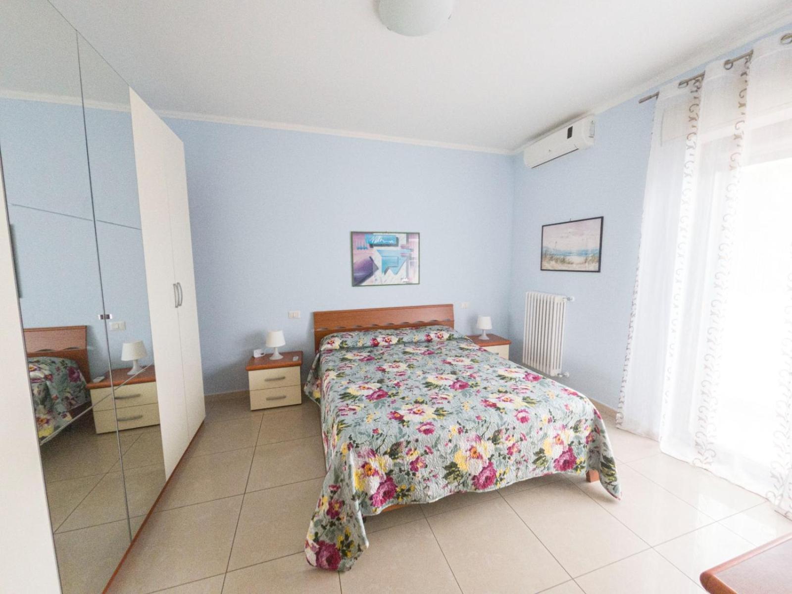 Residence Calle Del Porto Manfredonia Luaran gambar